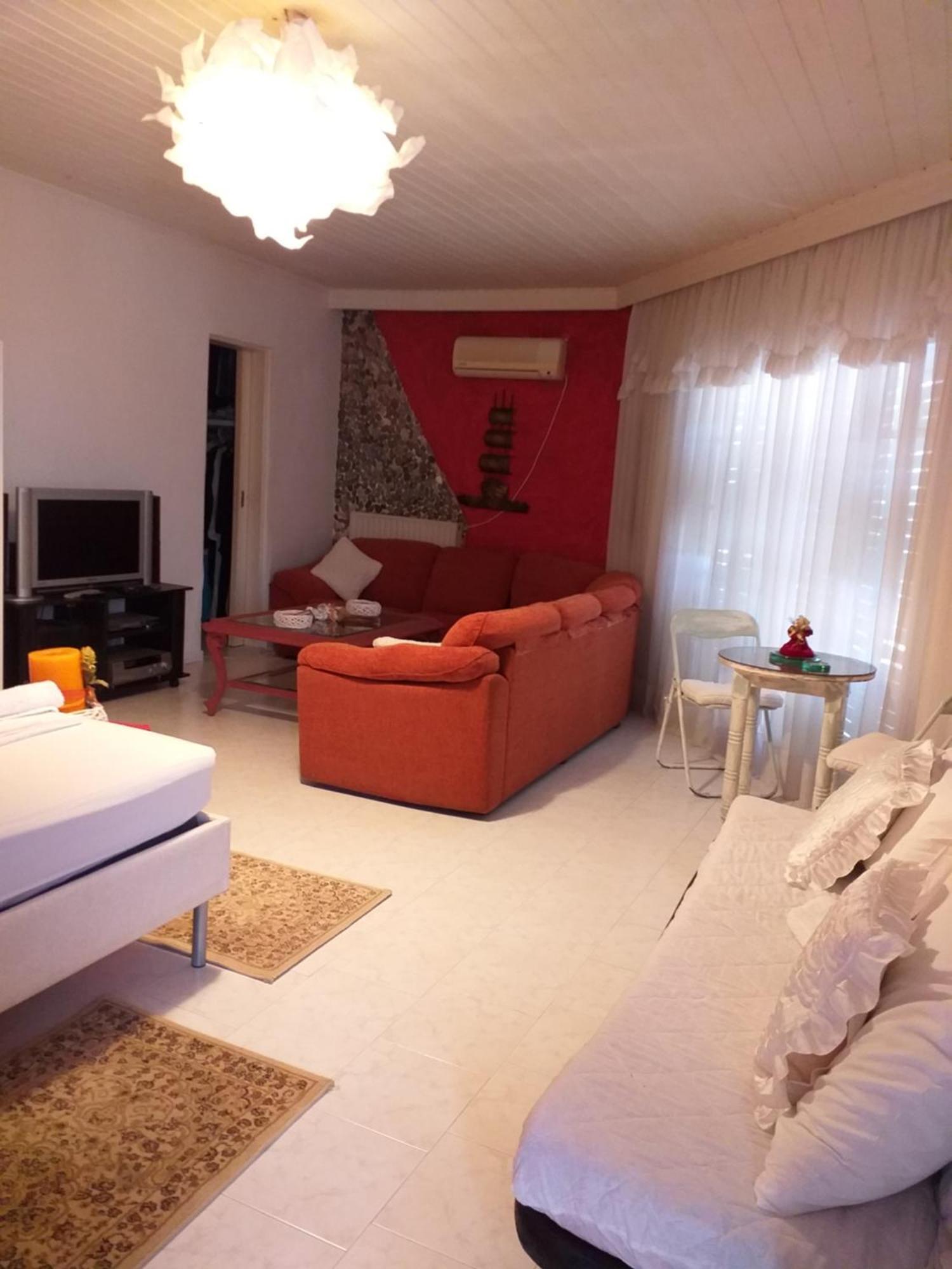 Roulas Cozy Apartments Артеміда Екстер'єр фото