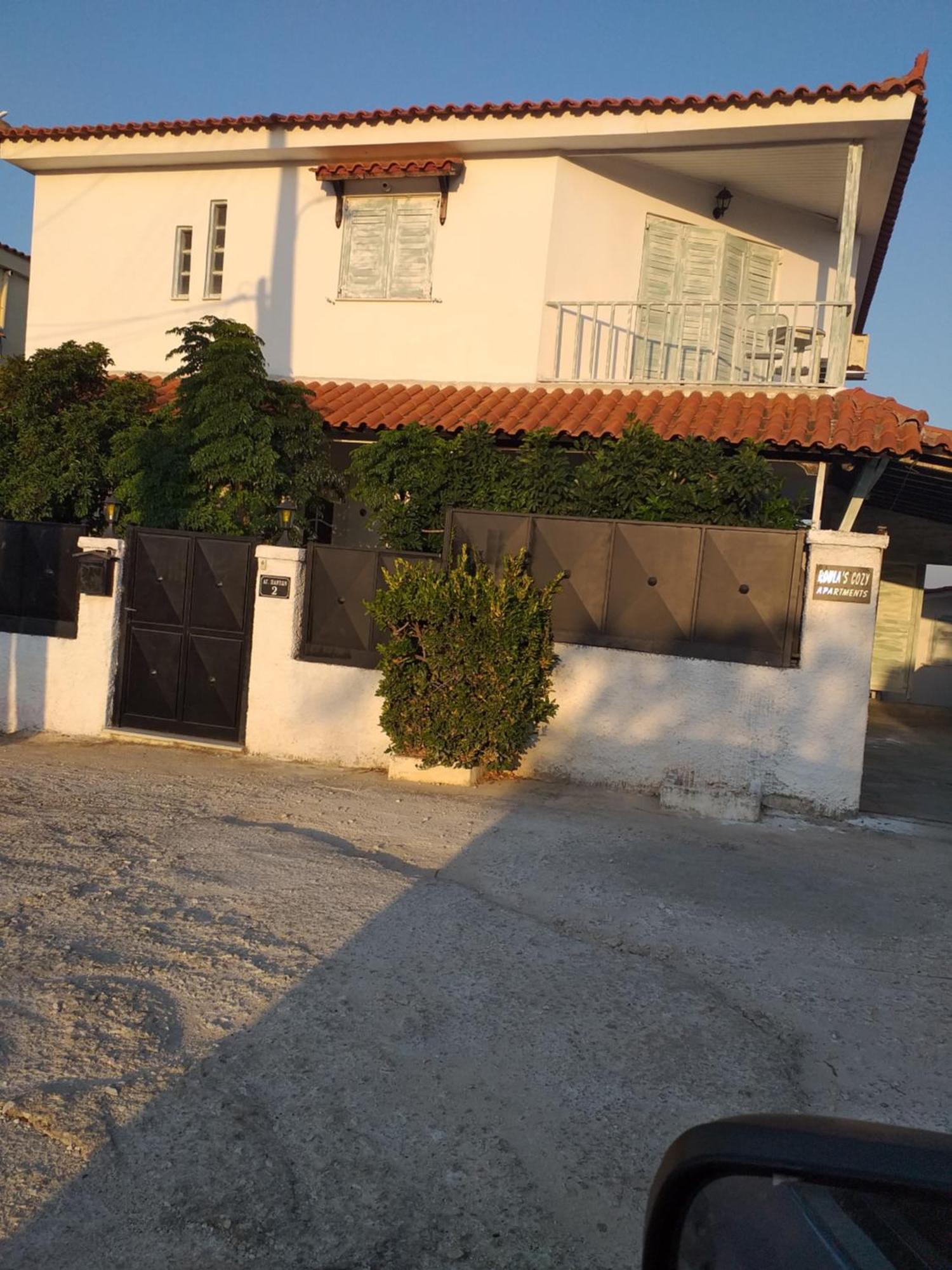 Roulas Cozy Apartments Артеміда Номер фото